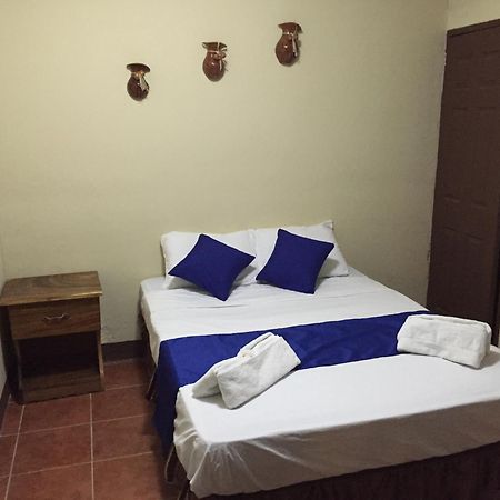 Hostal El Jardin León Kamer foto