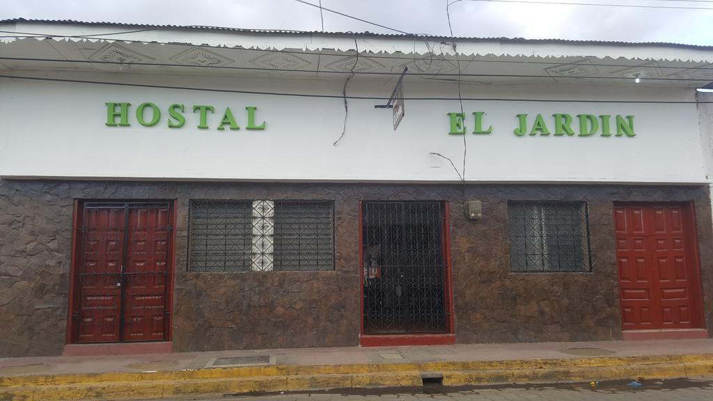 Hostal El Jardin León Buitenkant foto